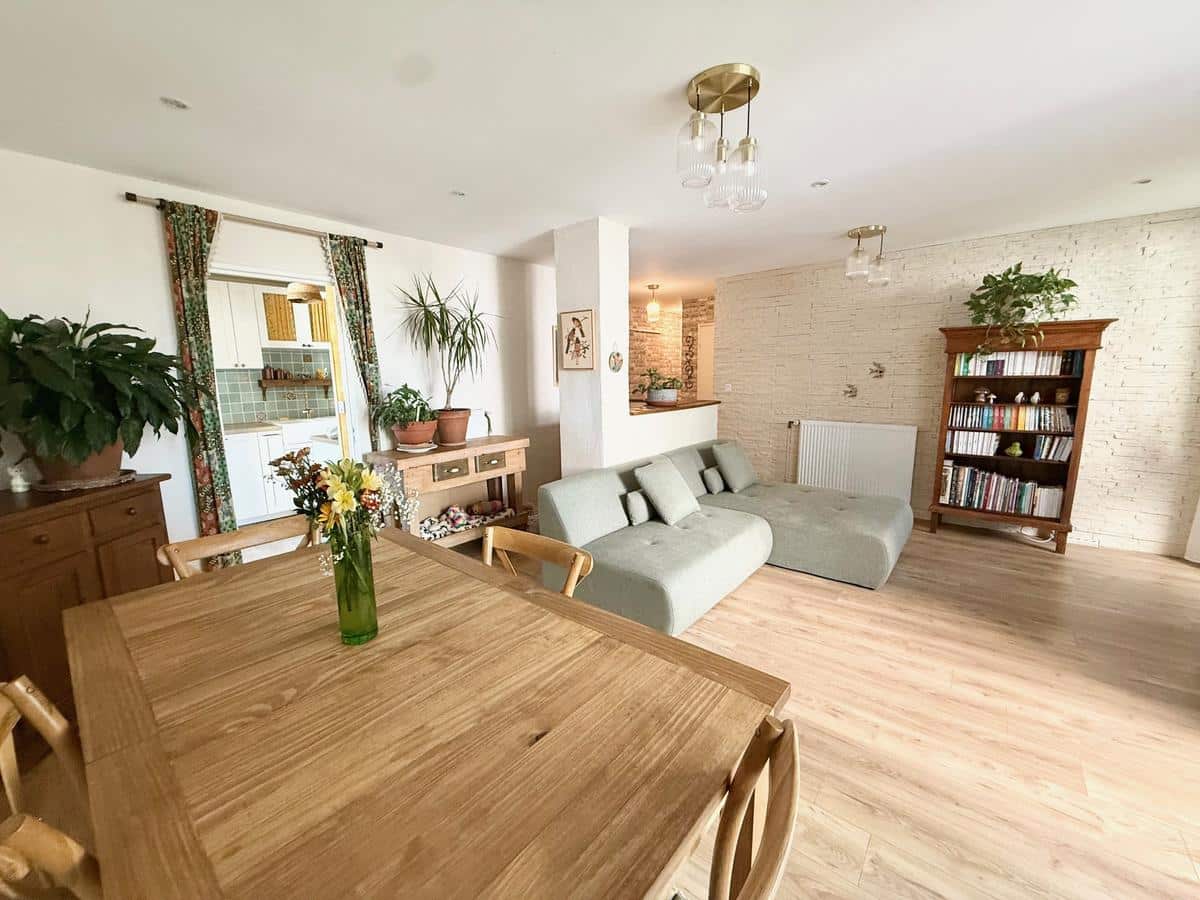 Type 3 of 69m2 Marseille 8th