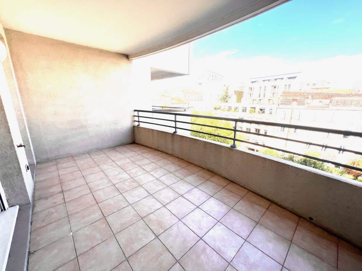 Type 3 of 61 m2 + 2 terraces of 17 m2 + garage +...