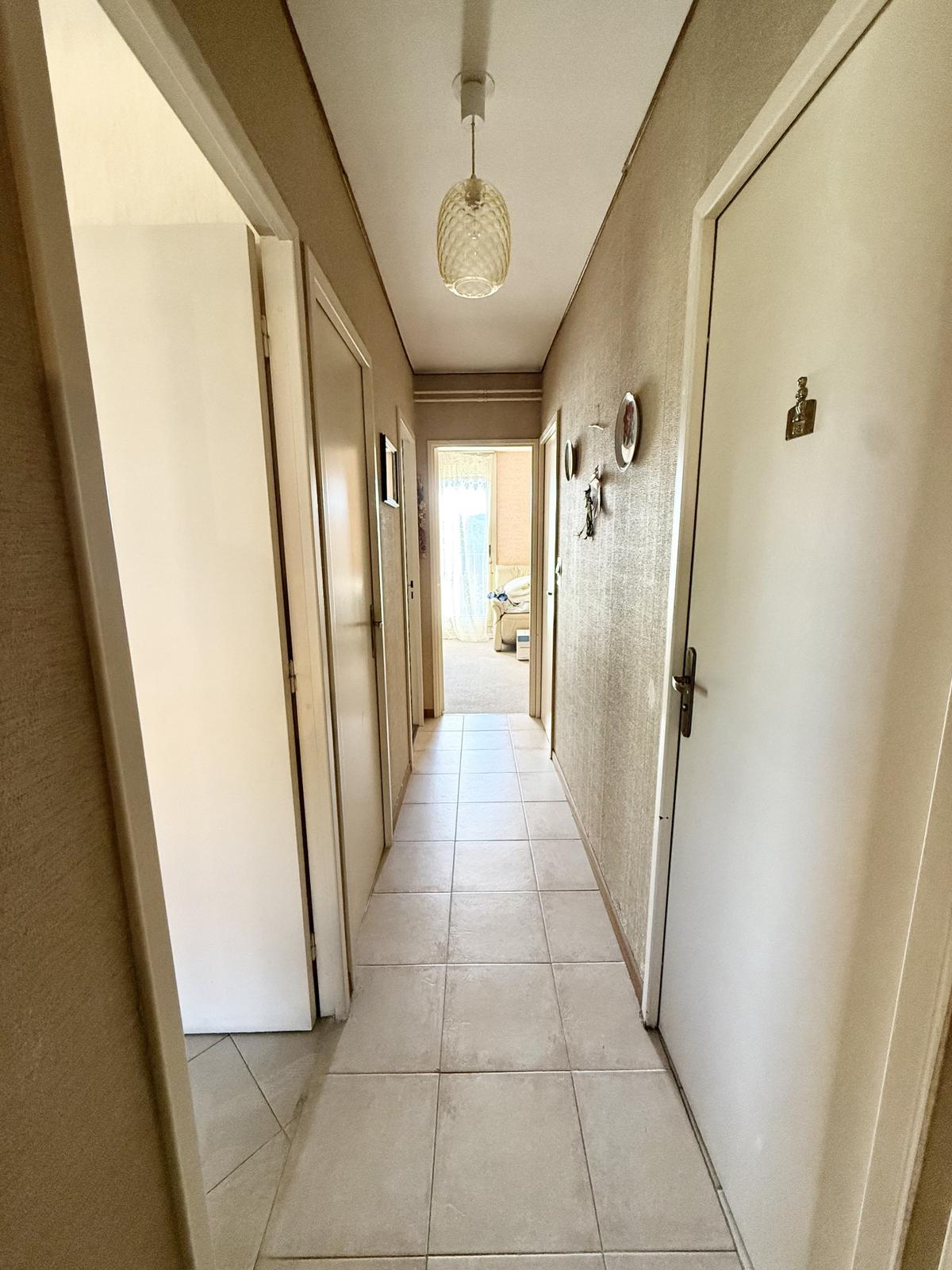 Type 4 de 101,25 m2 avec terrasse / garage 13013 Marseille