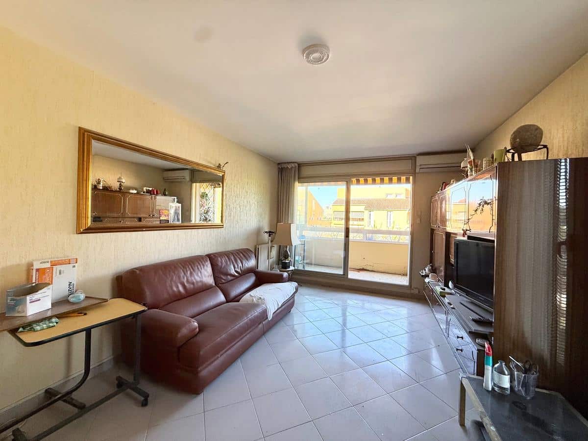 Type 4 of 101.25 m2 with terrace / garage 13013 Marseille