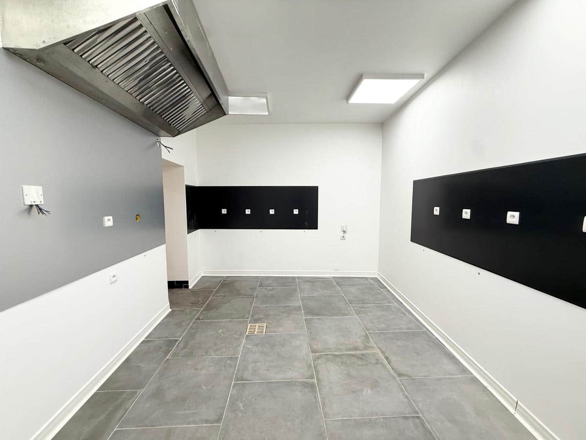 Local de 50 m2 Marseille 6ème