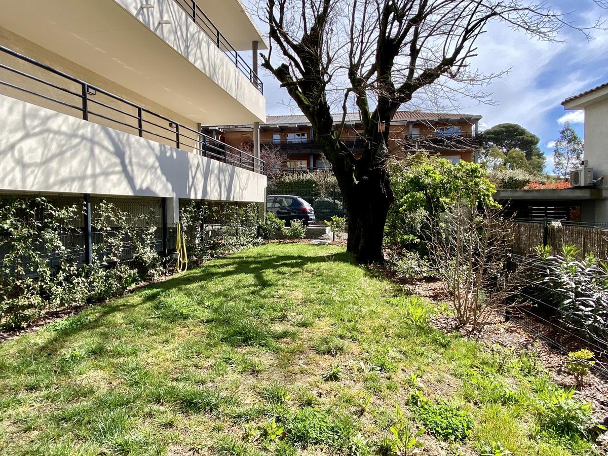 T3 Récent avec jardin et terrasse + 1 box doubles
