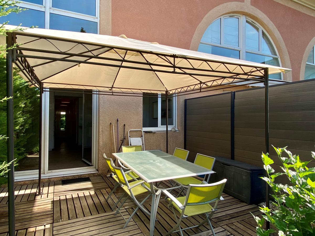 Furnished 2-room apartment in Aix-en-Provence