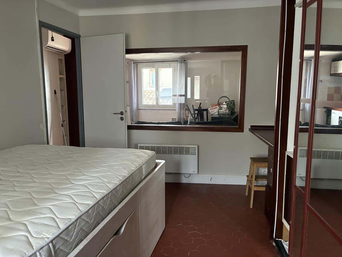 2-room apartment in the city center