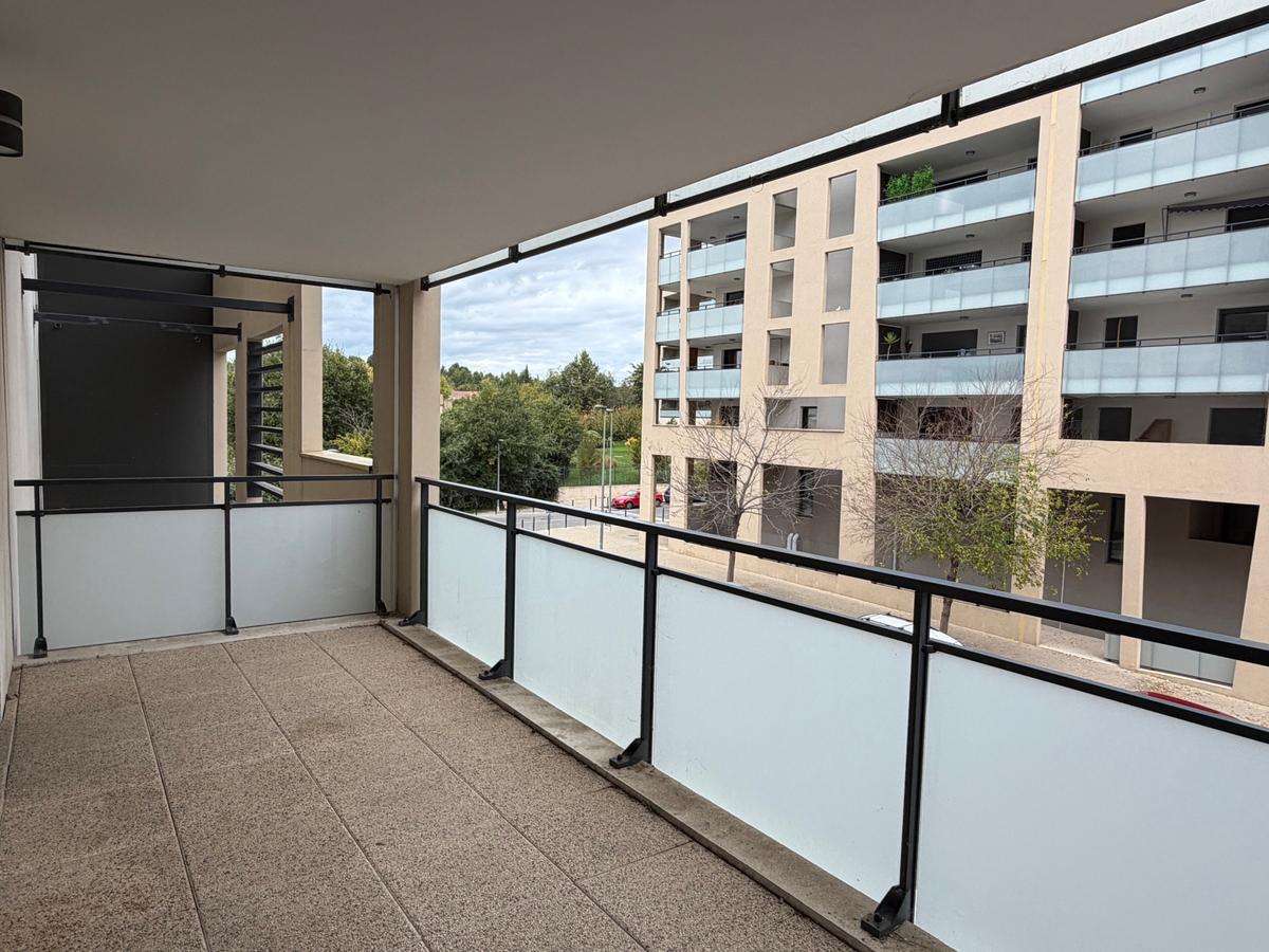 2-room apartment + balcony + parking space – ORIGIN Residence, rue Magdel