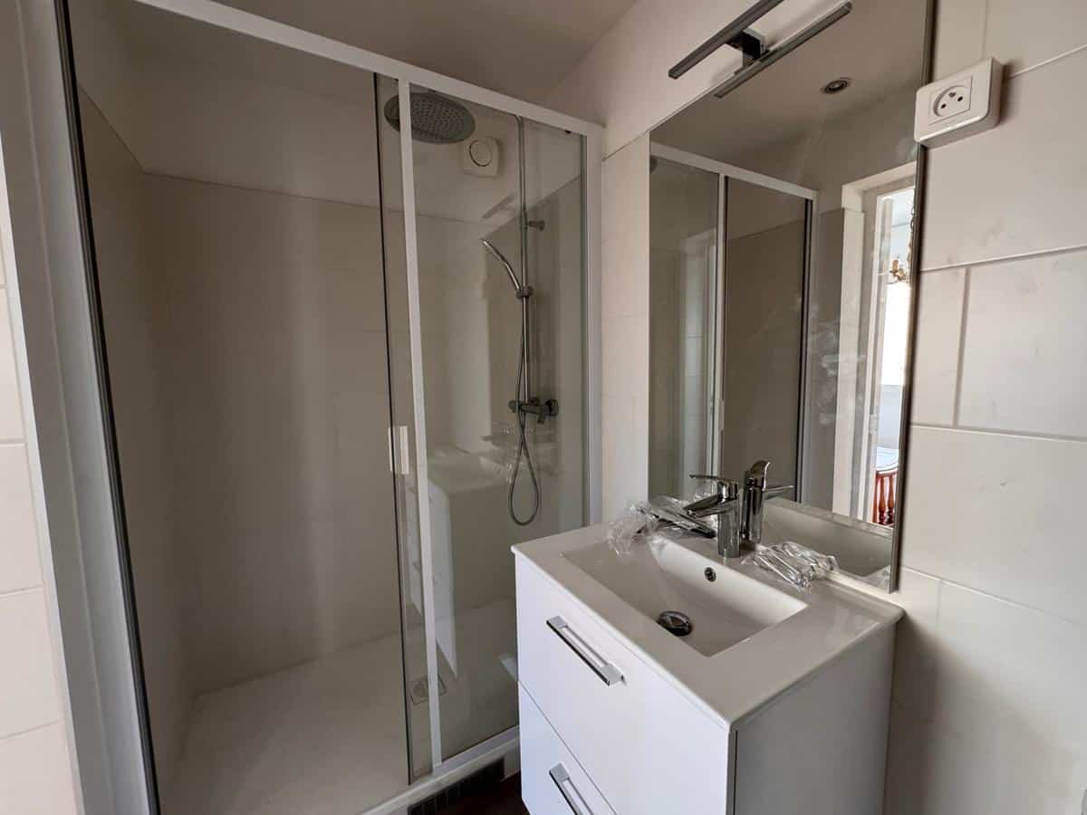 TYPE 2 MEUBLE – PROXIMITE PLACE DU 4 SEPTEMBRE