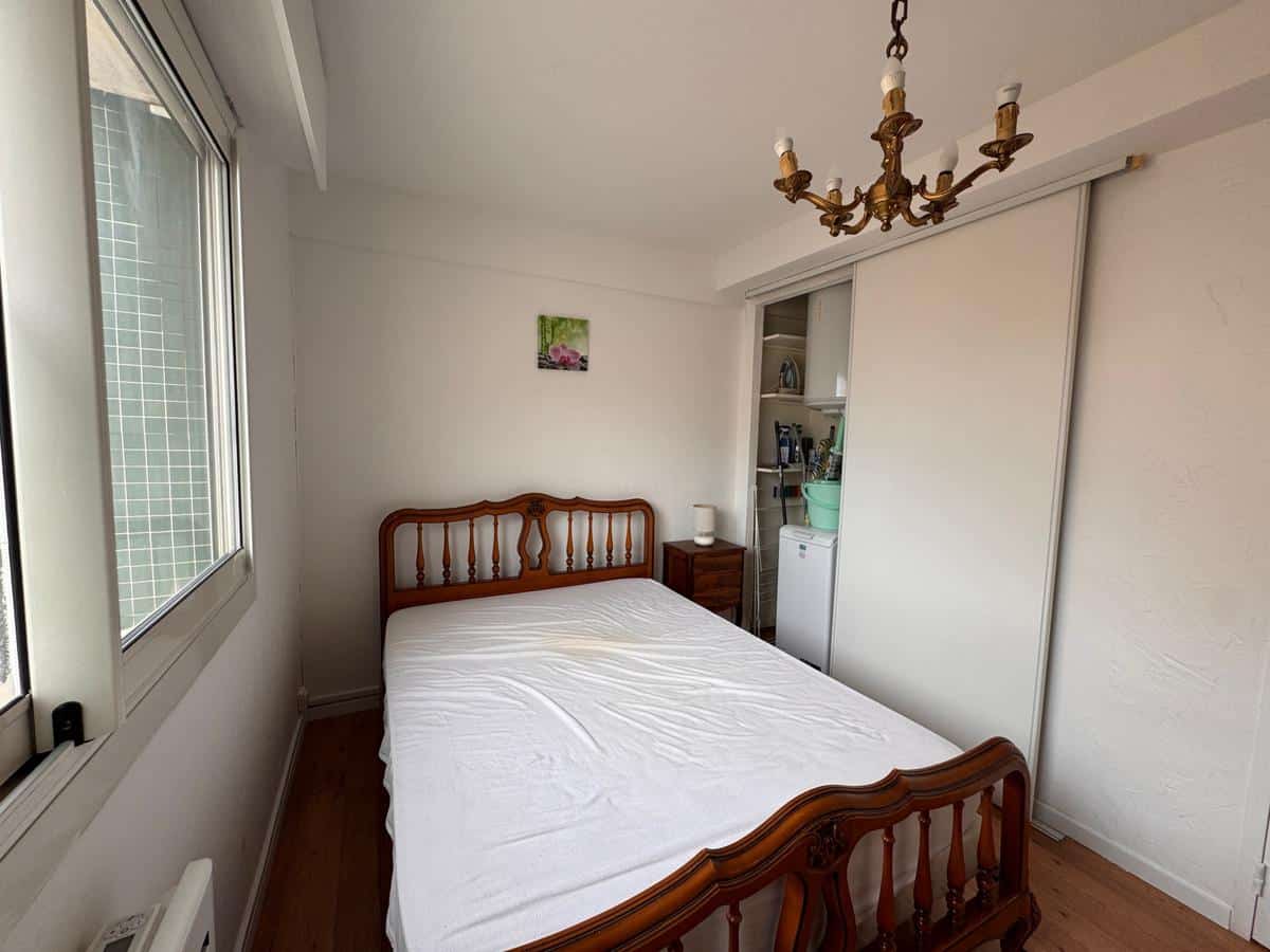 TYPE 2 MEUBLE – PROXIMITE PLACE DU 4 SEPTEMBRE