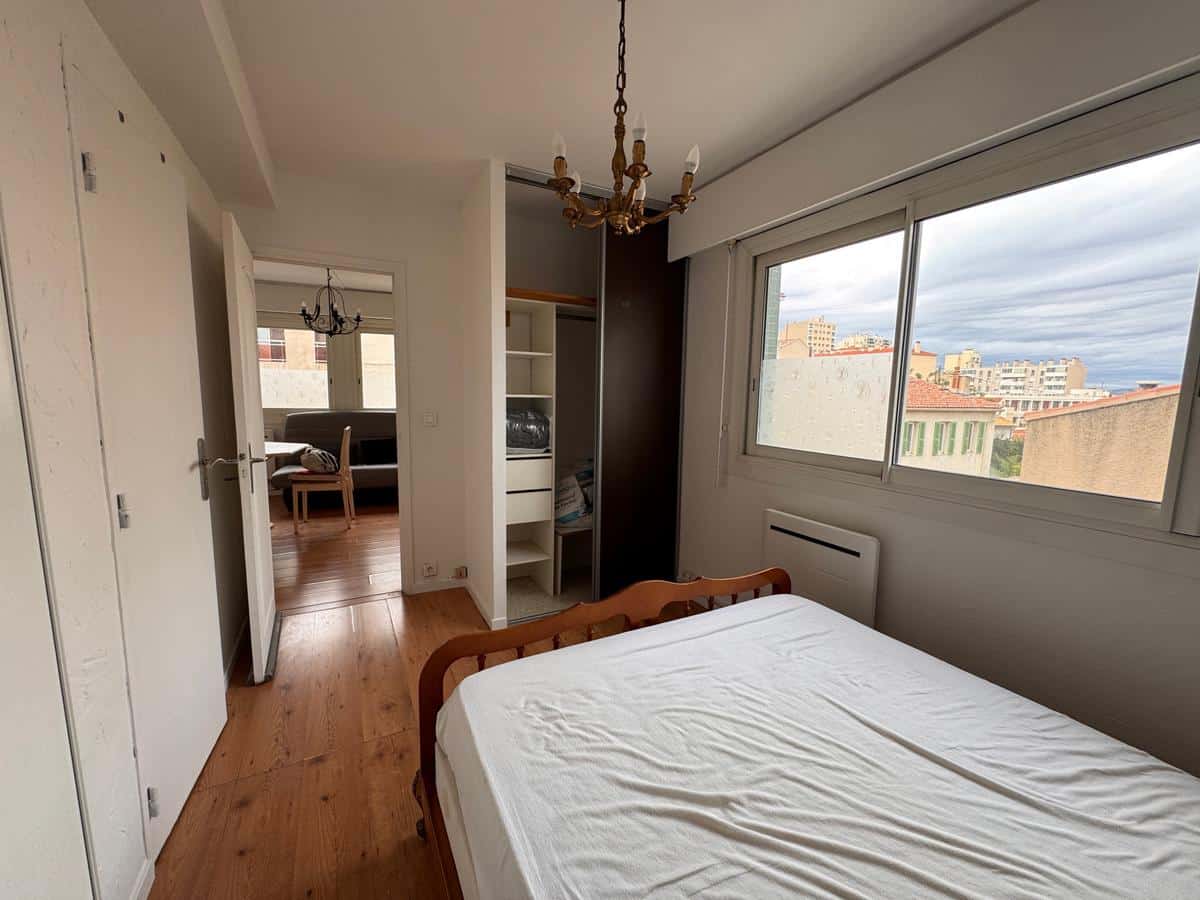 TYPE 2 MEUBLE – PROXIMITE PLACE DU 4 SEPTEMBRE