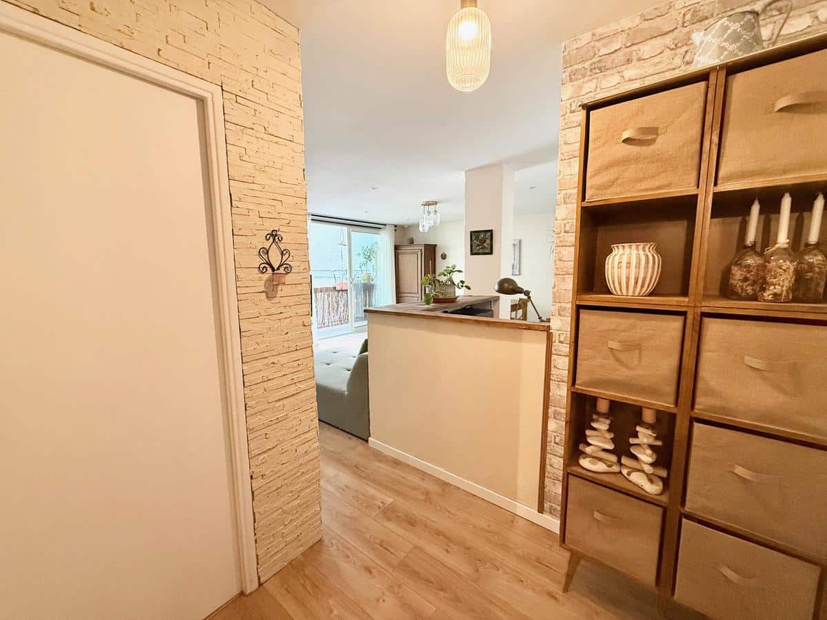 Type 3 of 70m2 Marseille 8th