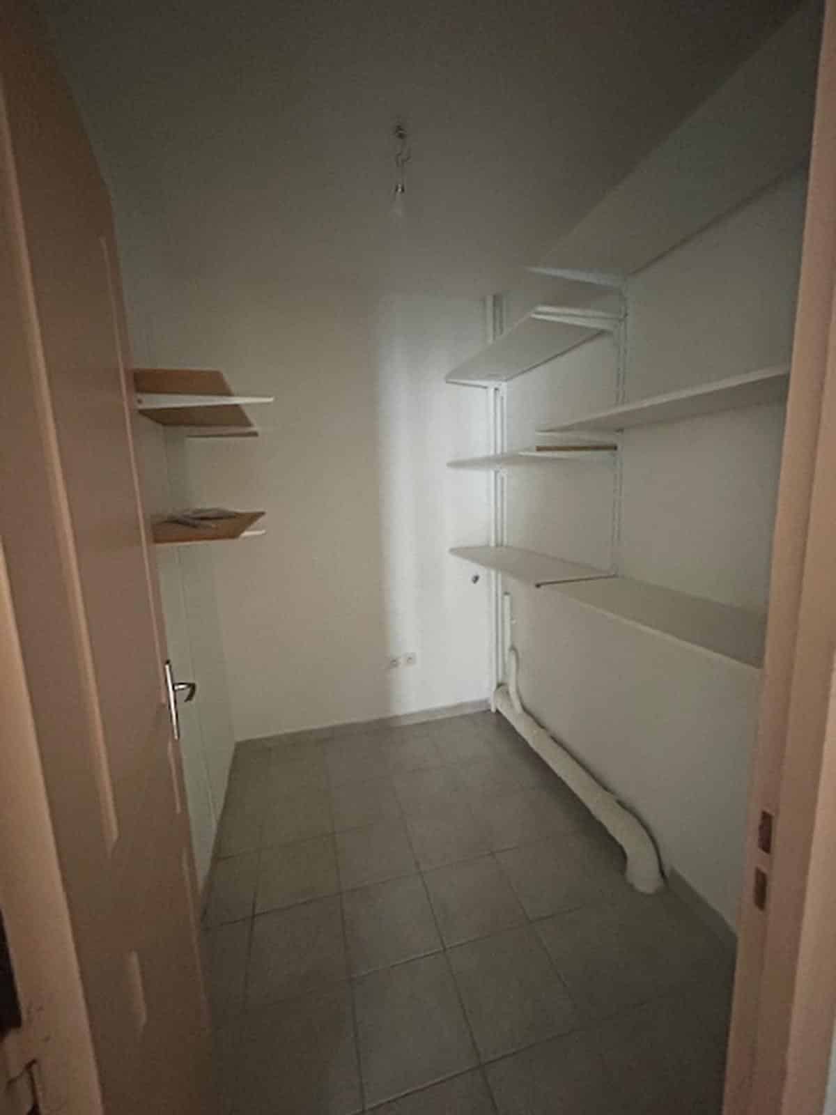 APPARTEMENT T3 A VENDRE A EYGUIERES