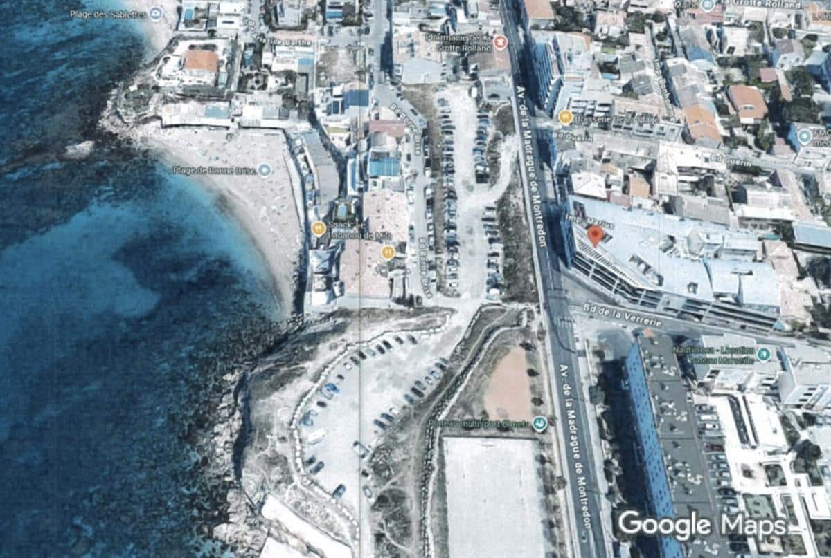 EXCLUSIVE MARSEILLE 8TH GARAGE RESIDENCE BLEU CALANQUES A