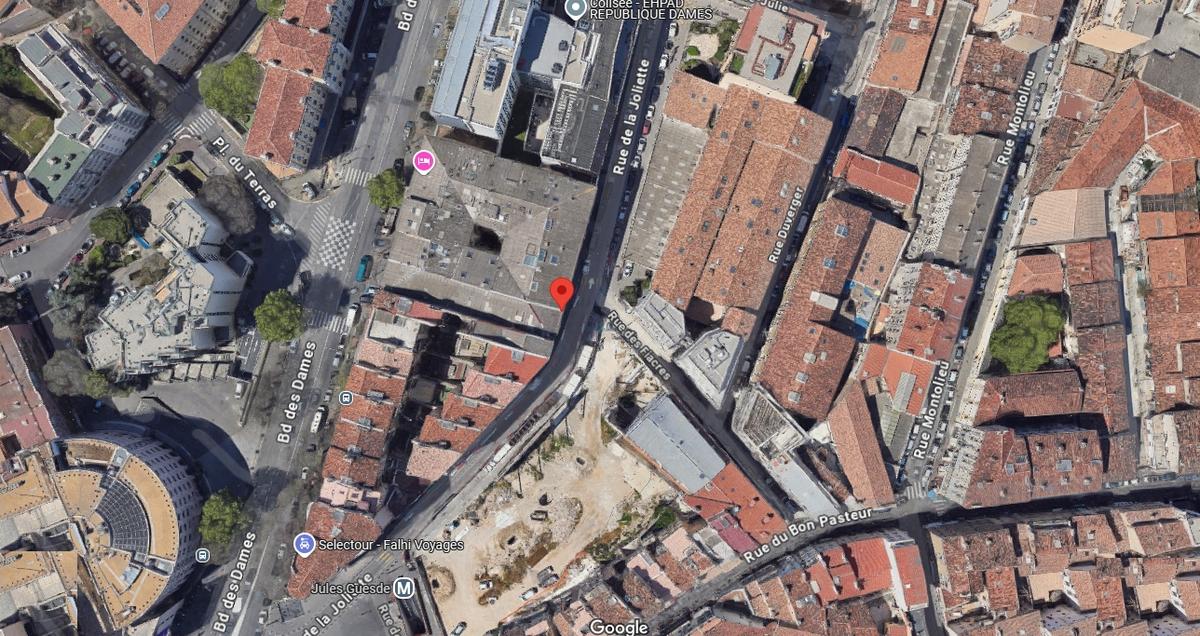 Local commercial de 270 m2 Marseille 2ème
