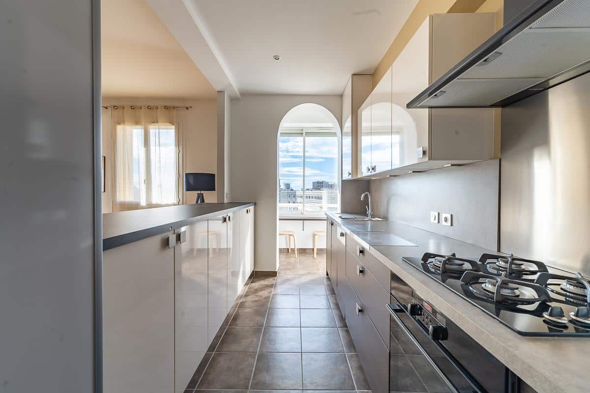 Sublime Type 3 furnished with 96 m2 Full Port view