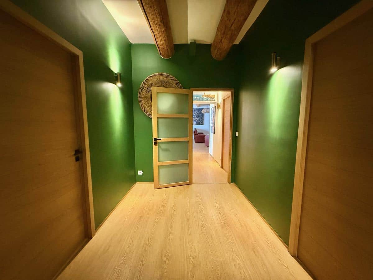 Professional premises of 120 m2 Marseille Vieux Port