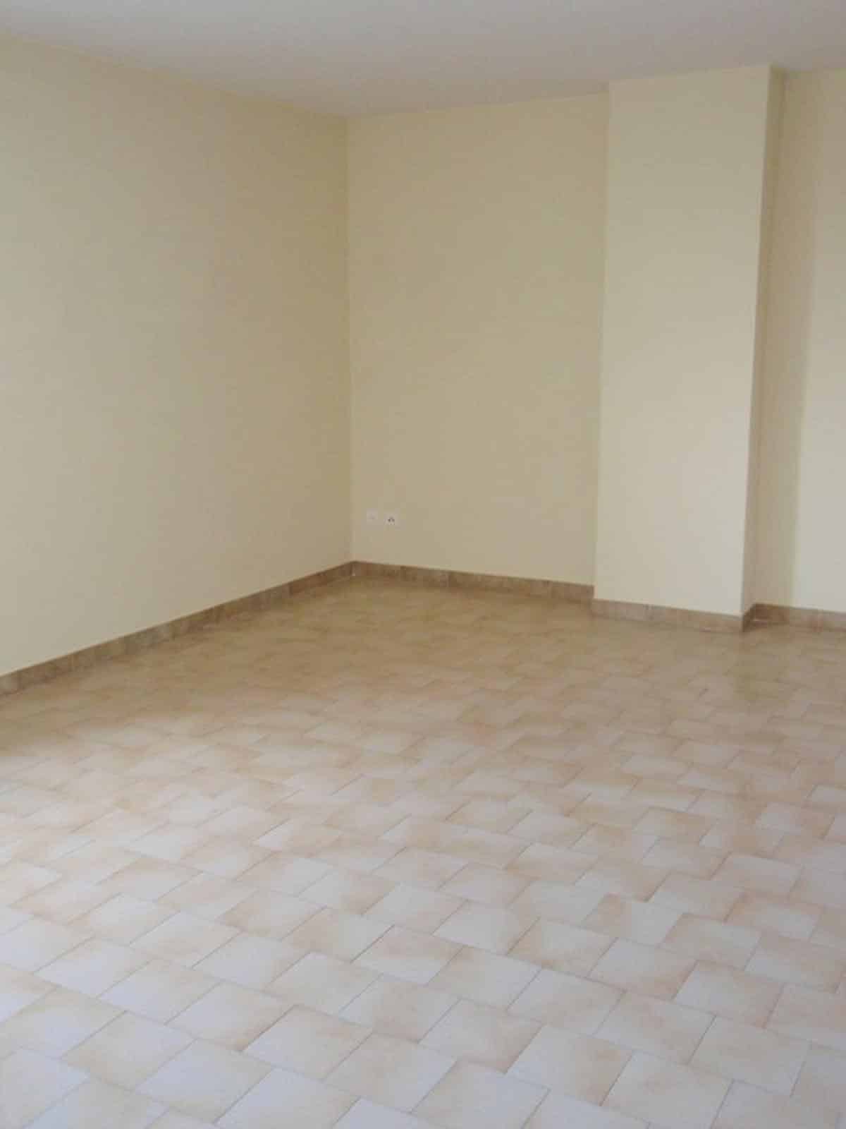 Apartment T3 Simiane-Collongue