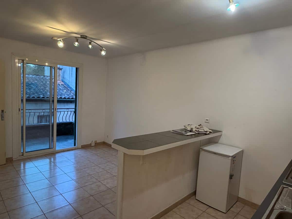 Studio Secteur St Jerome – 9 Bis cours d’Orbitelle –  Proxim