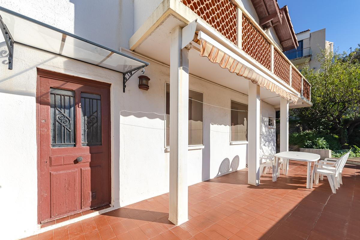 ROUCAS WHITE – SEA VIEW HOUSE T5 100M2 – TERRACE 33M2 – BALL