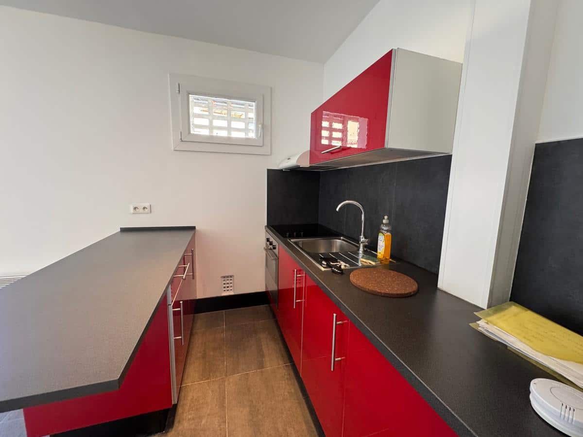 STUDIO – MENPENTI – AV DE TOULON