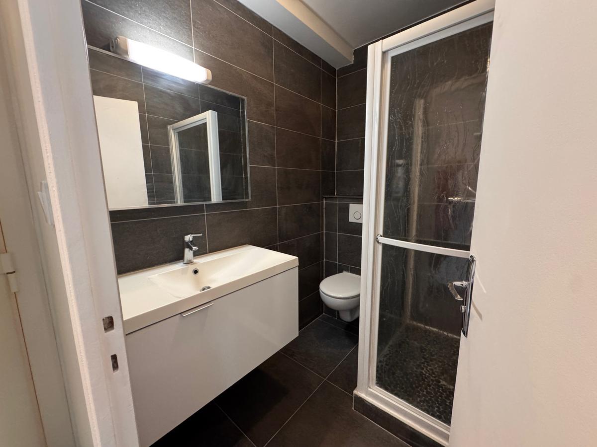 STUDIO – MENPENTI – AV DE TOULON