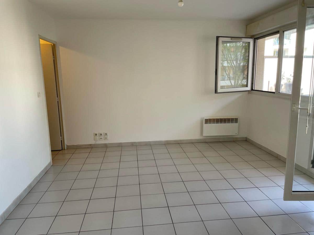 Studio Les fontaines de Méjanes