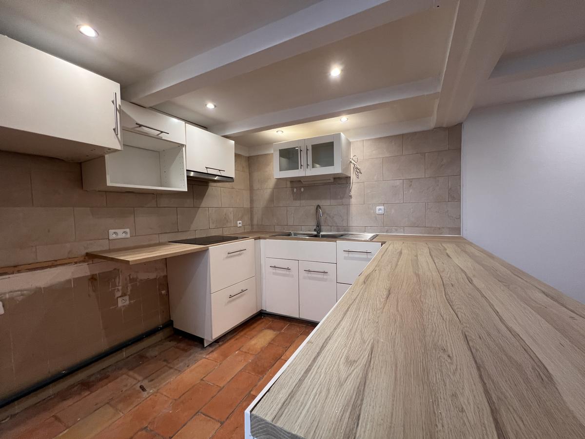 Type Maisonnette fond de cour Marseille 13008