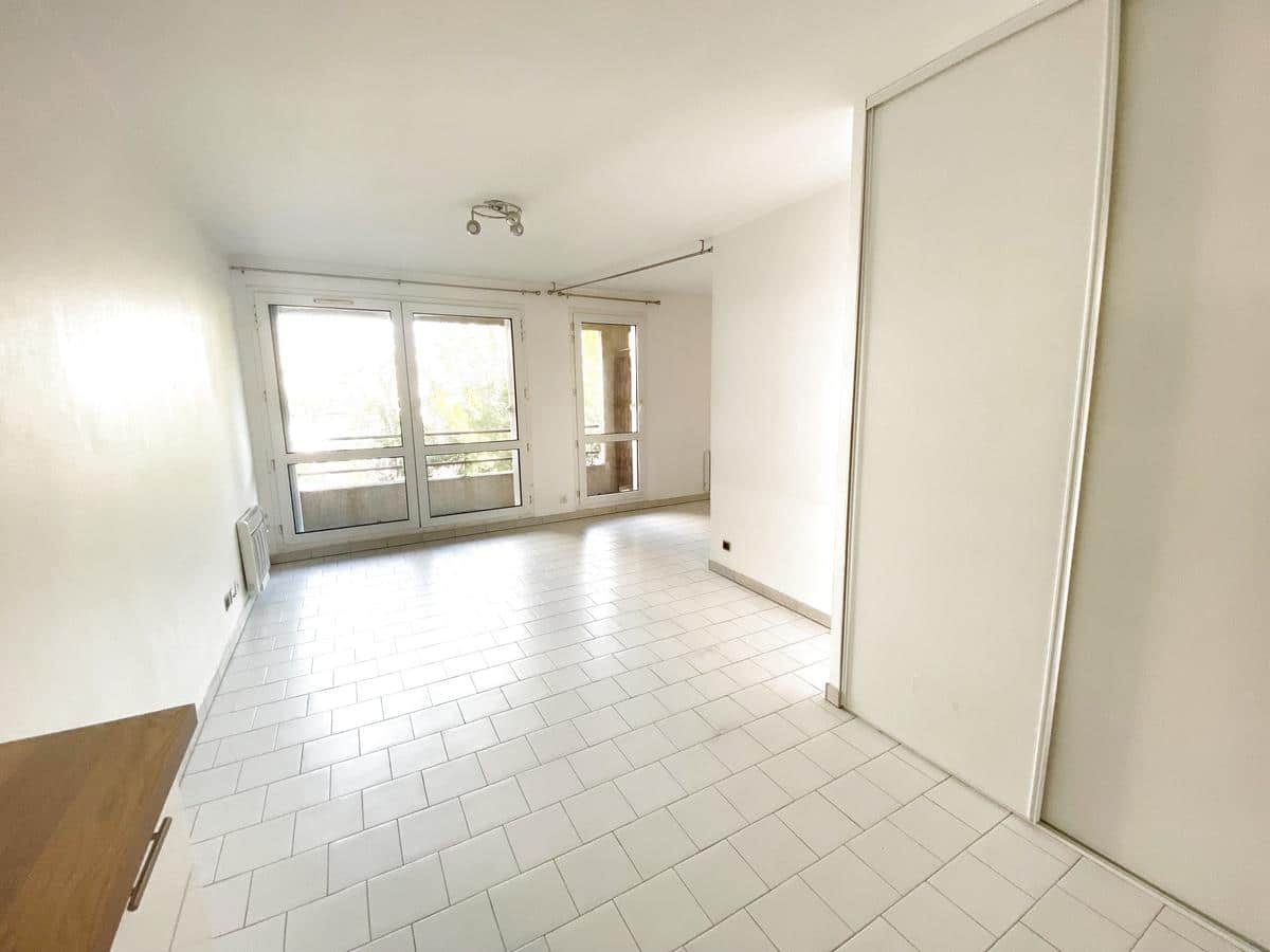 Type 1/2 de 33 m2 Timone Marseille 13005