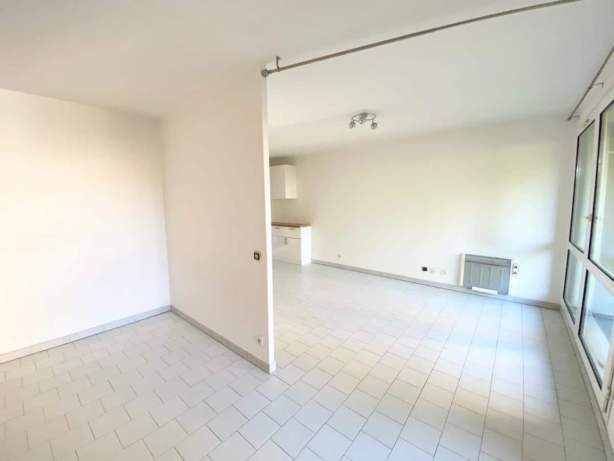 Type 1/2 de 33 m2 Timone Marseille 13005