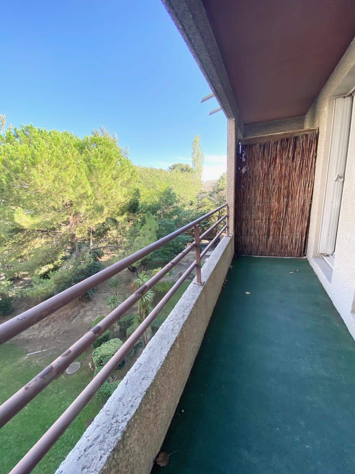 Type 1/2 de 33 m2 Timone Marseille 13005