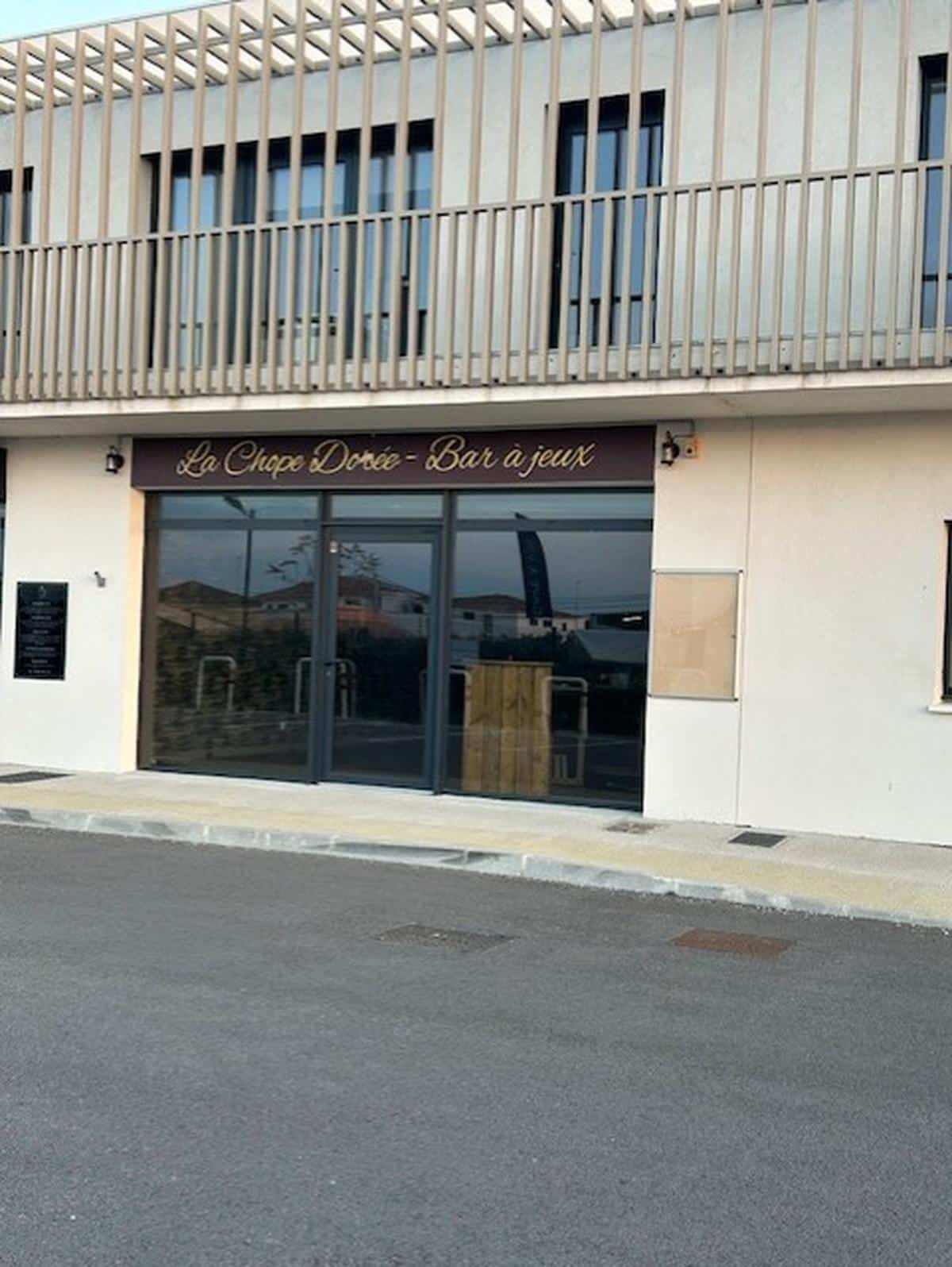 Commercial premises of 67m2 for rent in...