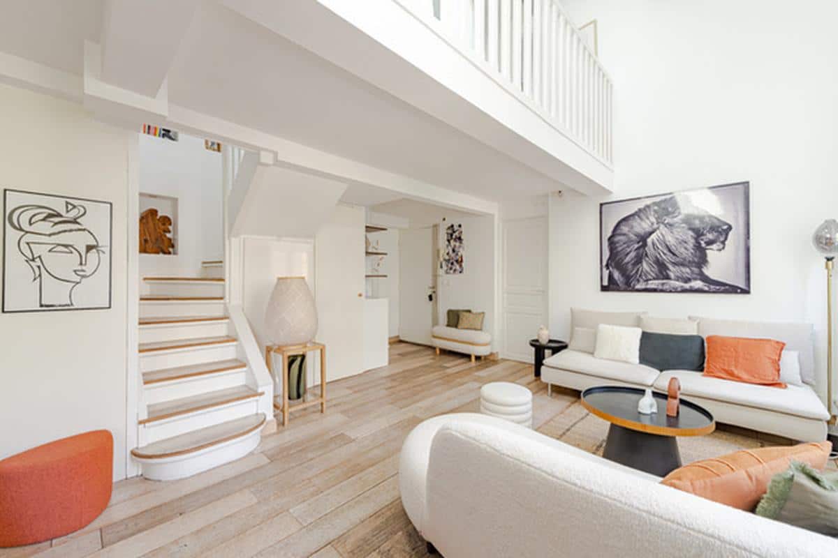 MARSEILLE 8EME CARRE D'OR APPARTEMENT T3/4 350...