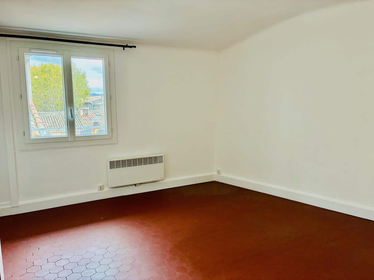 Two-room apartment – Aix-en-Provence