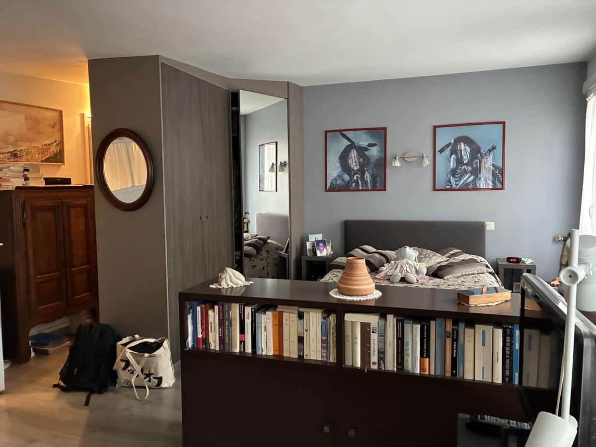 3rd year Arts and Crafts/Rue des Gravilliers: Large studio on