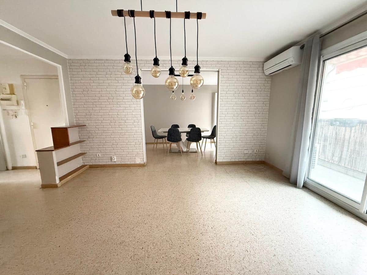 Type 3/4 of 78 m2 Marseille 10émé