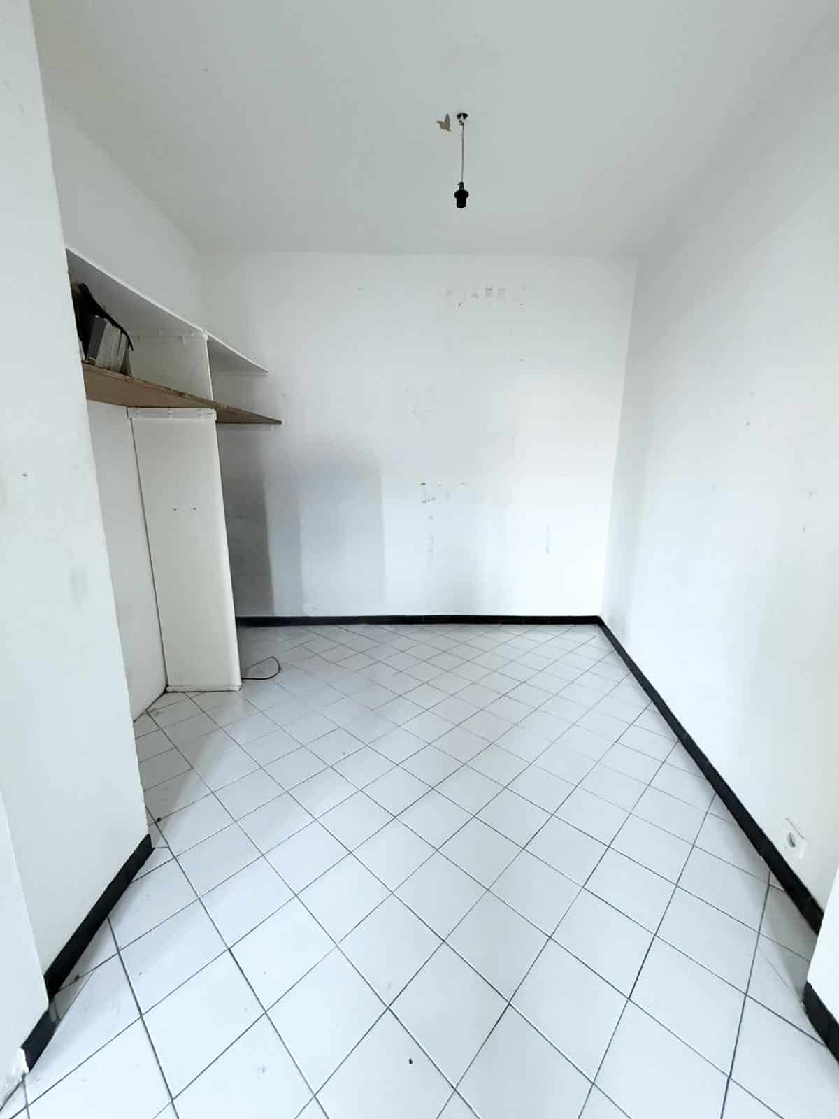 Type 1 de 35 m2 Marseille 3ème