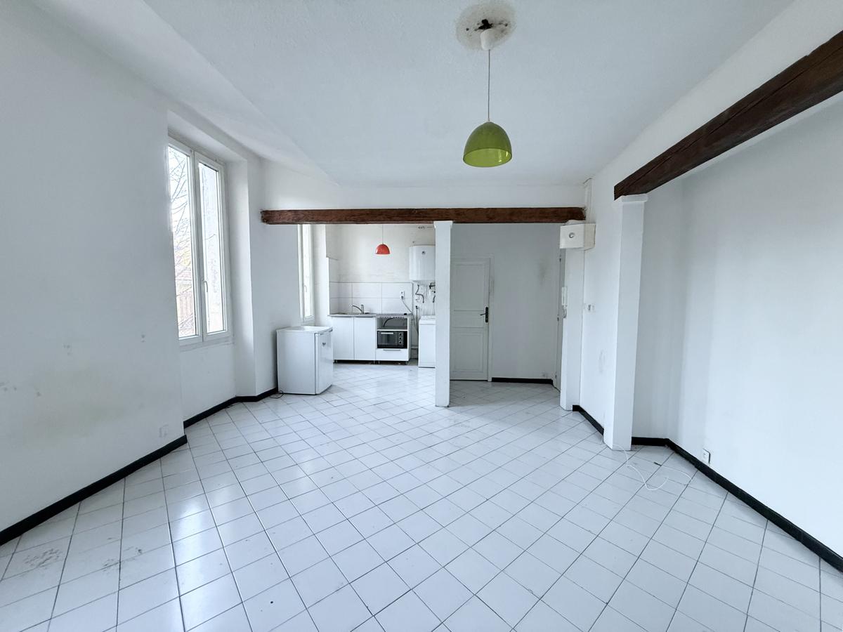 Type 1 of 35 m2 Marseille 3rd