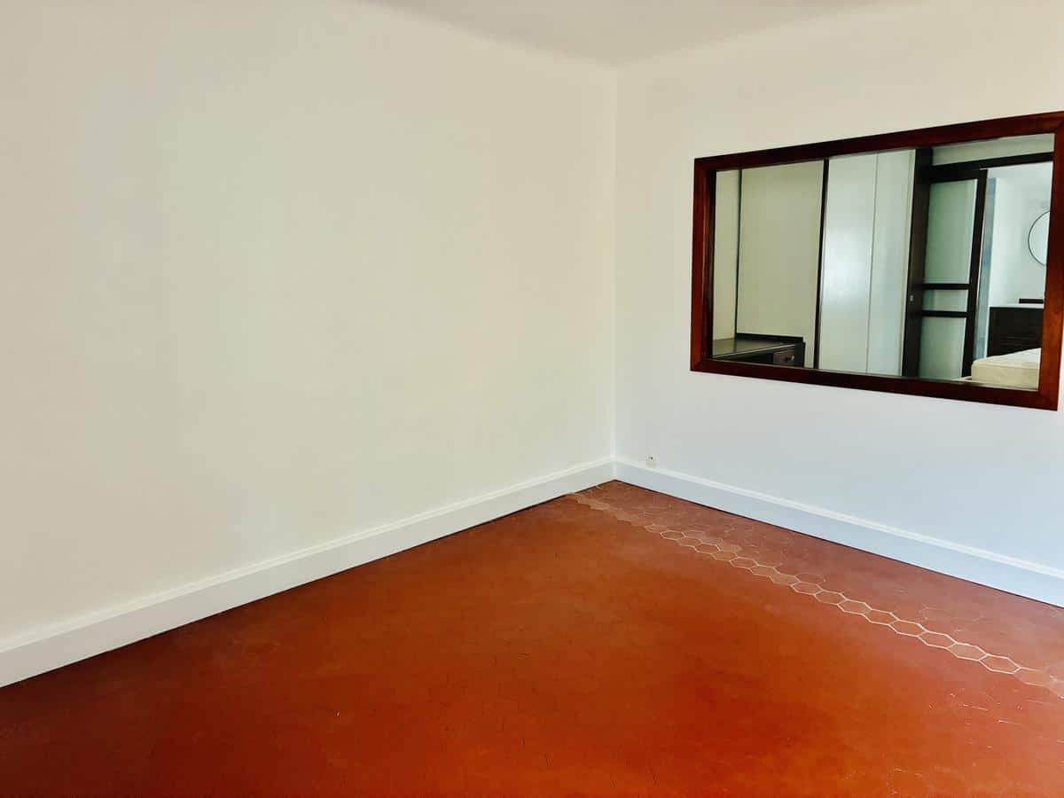 2-room apartment in the city center