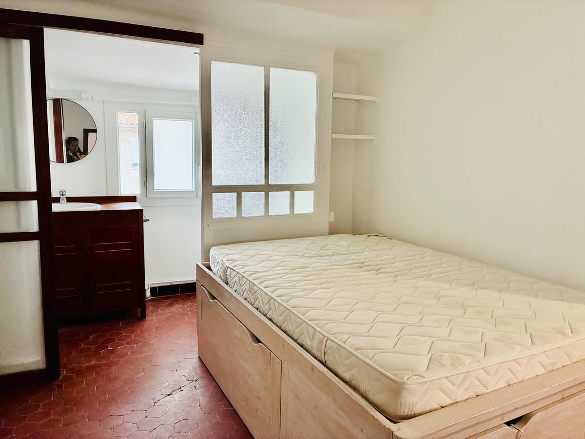 Two-room apartment – Aix-en-Provence