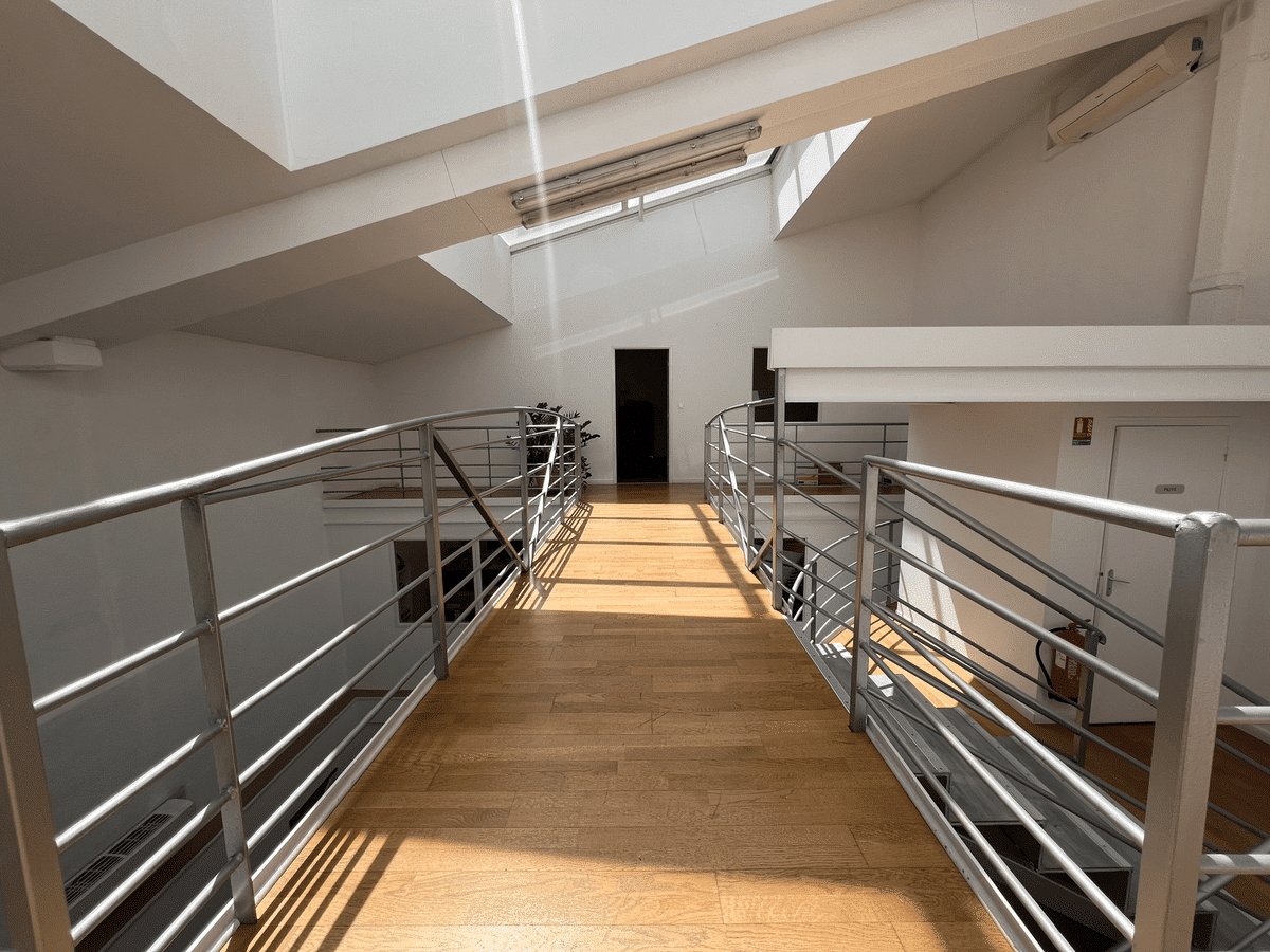 Bureaux sur trois niveaux   Rue Fortia   Marseille 13001