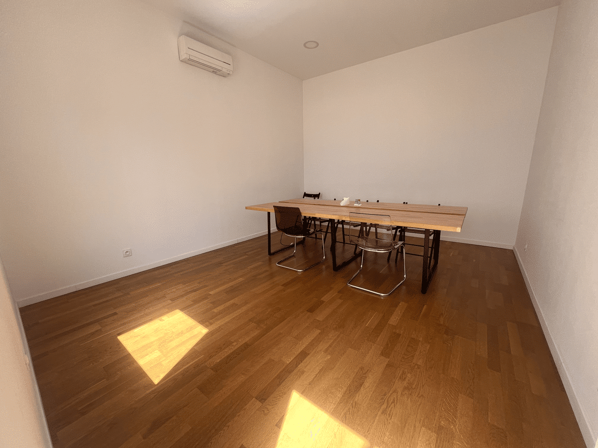 Bureaux sur trois niveaux   Rue Fortia   Marseille 13001