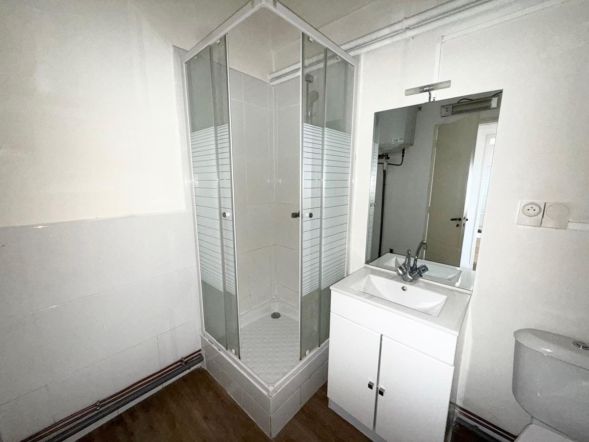 Type 1 of 34 m2 Marseille 1st