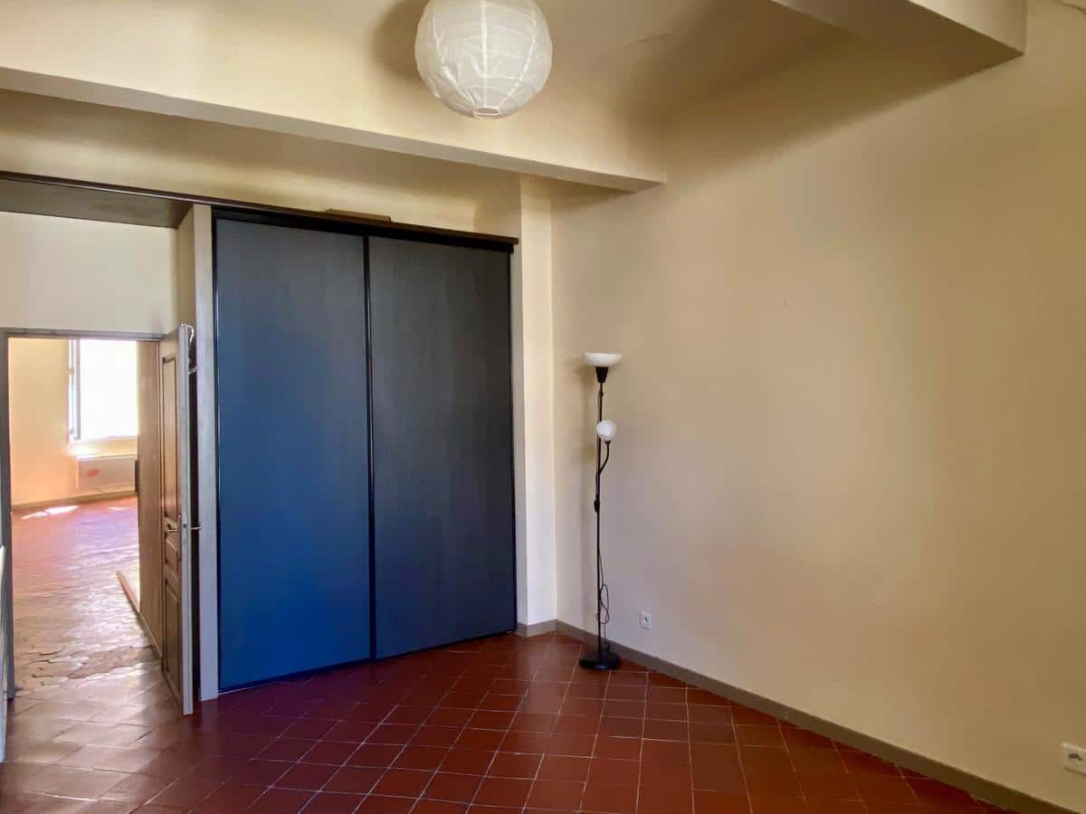 T2 – 51 M2  – 5 rue de la Couronne