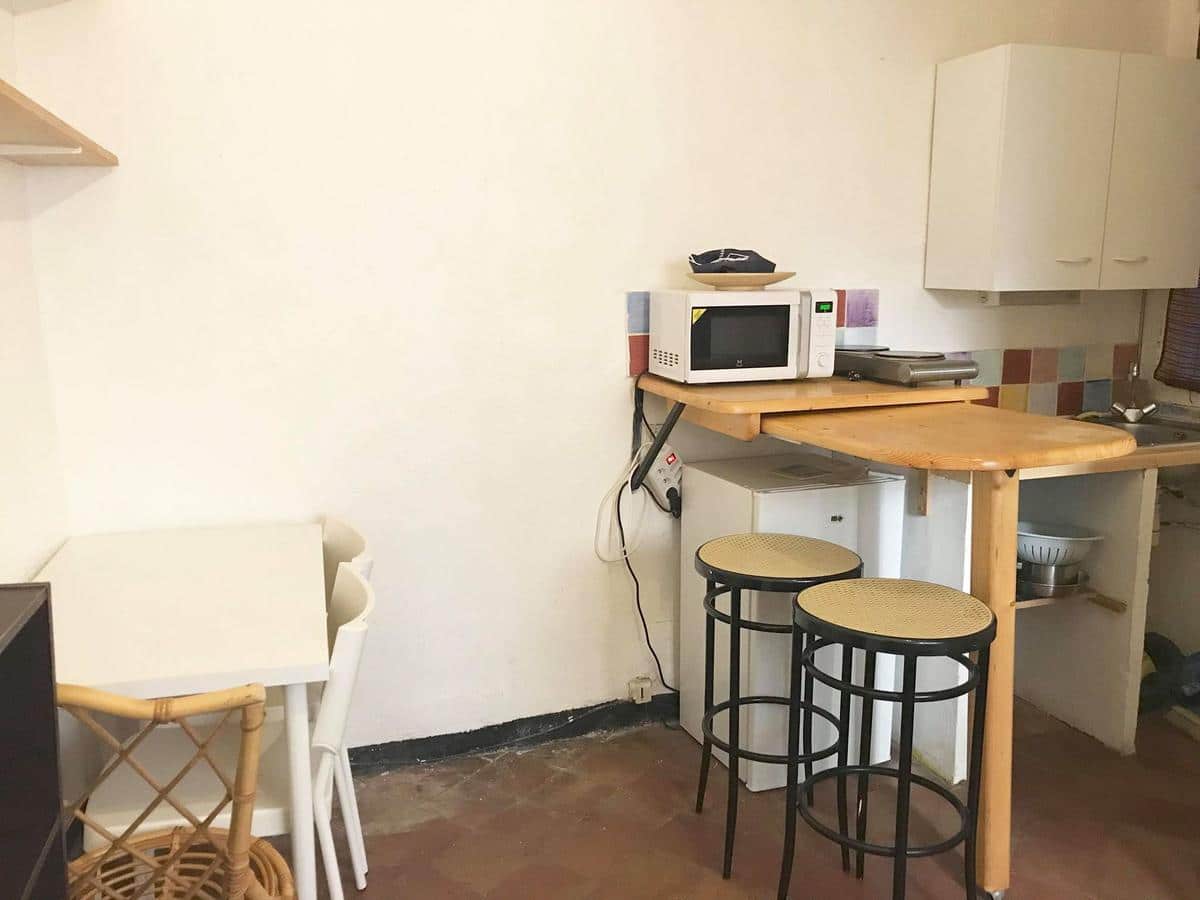 Studio – Aix city center – rue CAMPRA