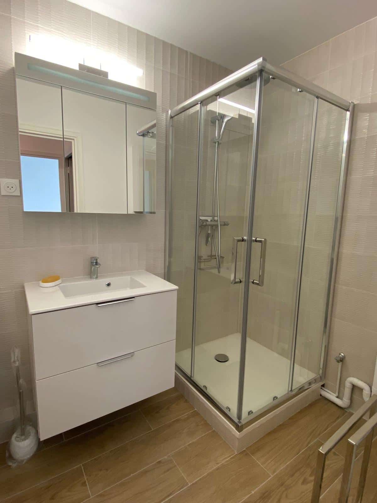 STALINGRAD / AQUEDUC STREET: NEWLY RENOVATED STUDIO