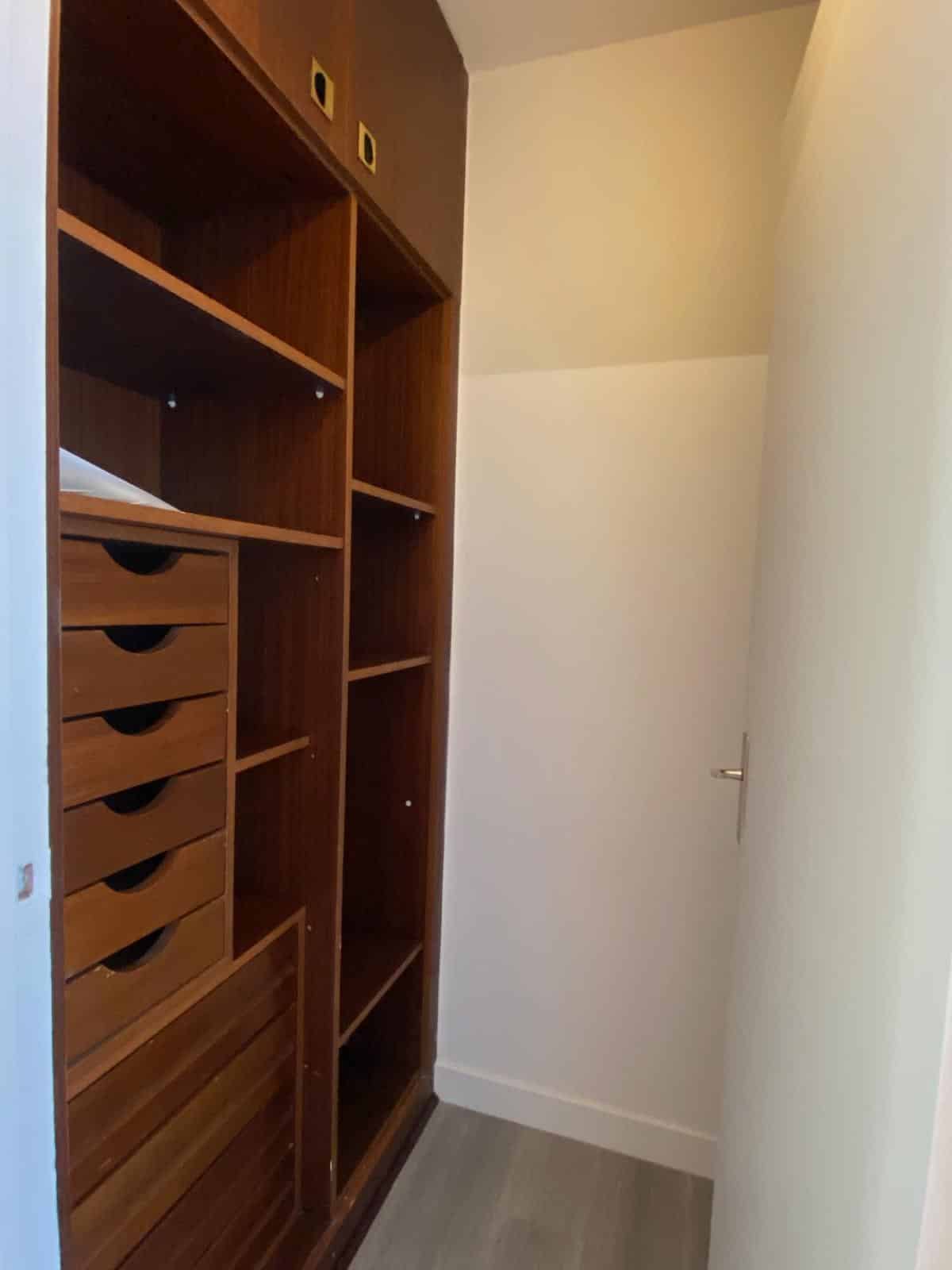 STALINGRAD / AQUEDUC STREET: NEWLY RENOVATED STUDIO