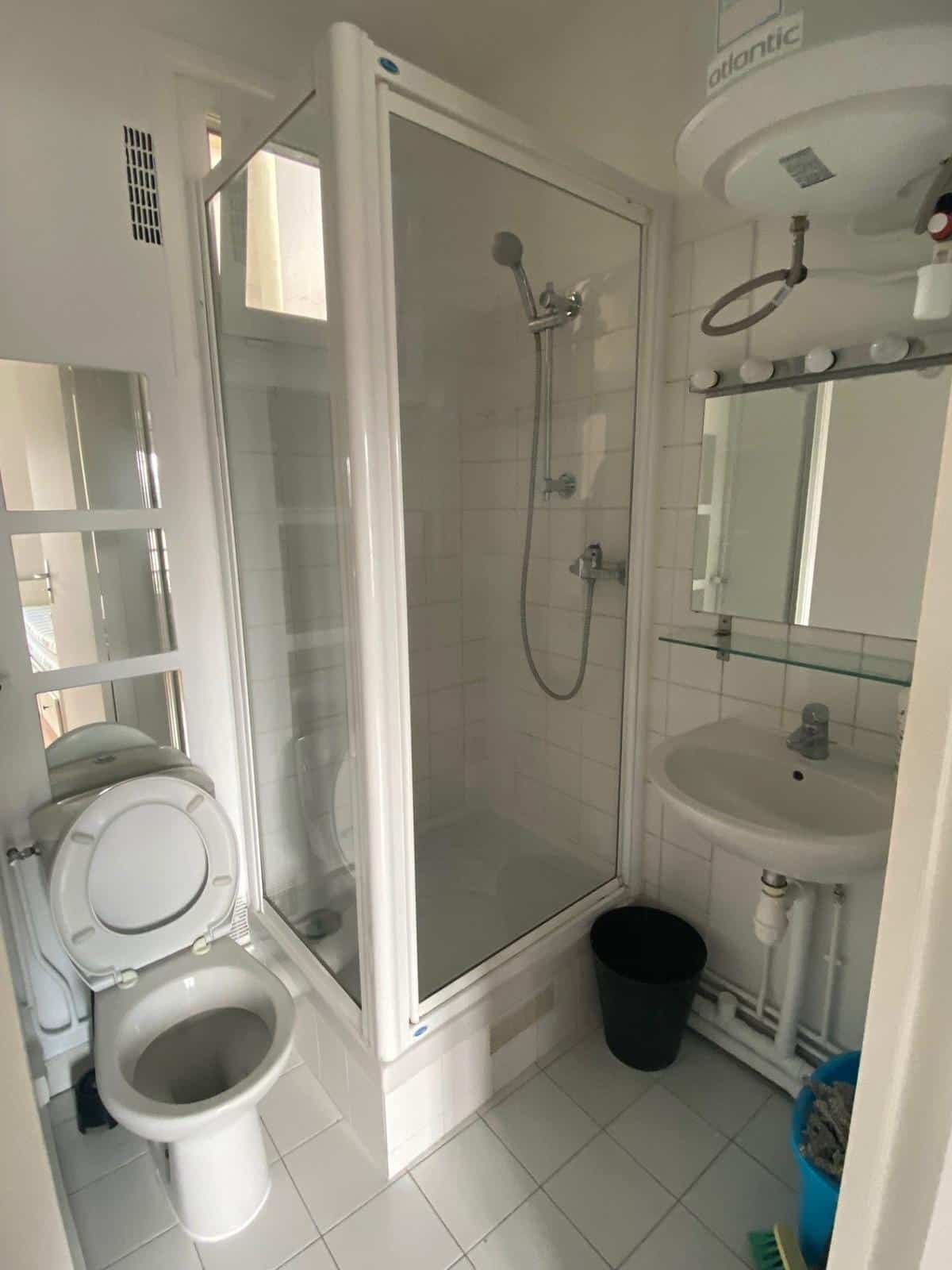 11th Place de la République: 2-room furnished apartment, completely renovated