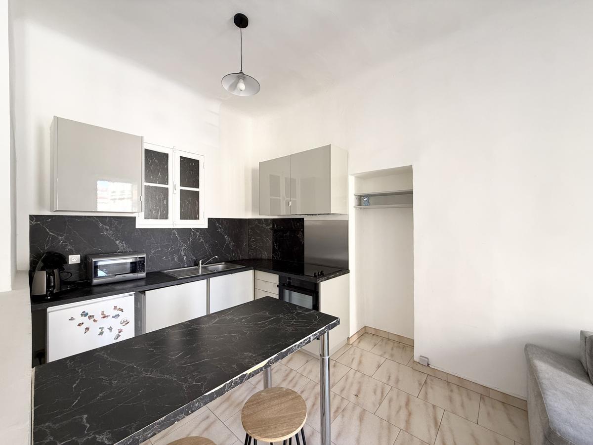 Type 2 de 39,35 m2 Marseille 2ème