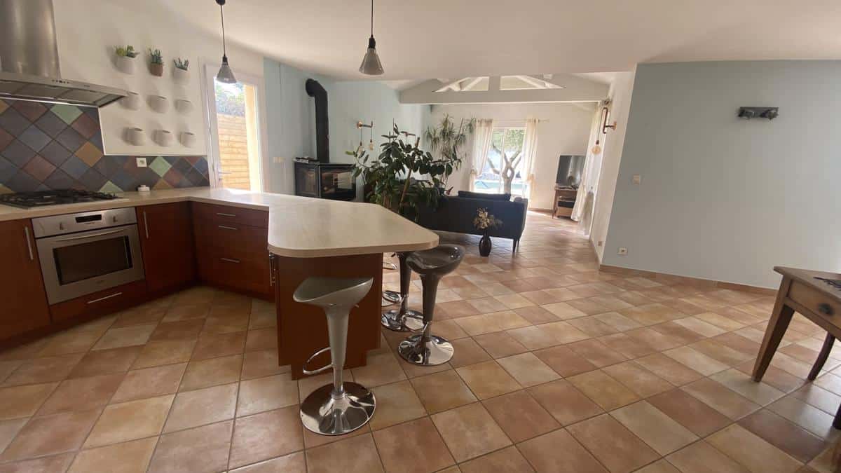 Type 4 house in Saint Savournin of 132.60 m2 furnished