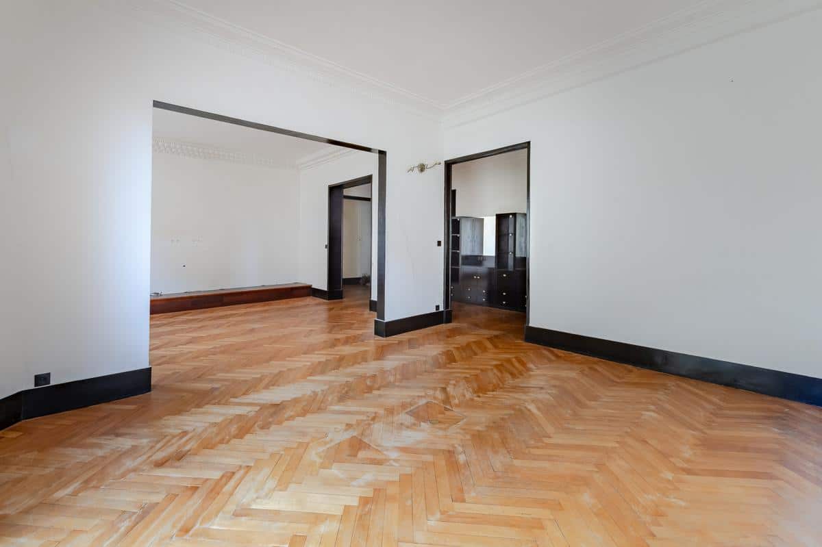 MARSEILLE 8EME IMMEUBLE ART DECO SECTEUR MONTICELLI PROVENCE