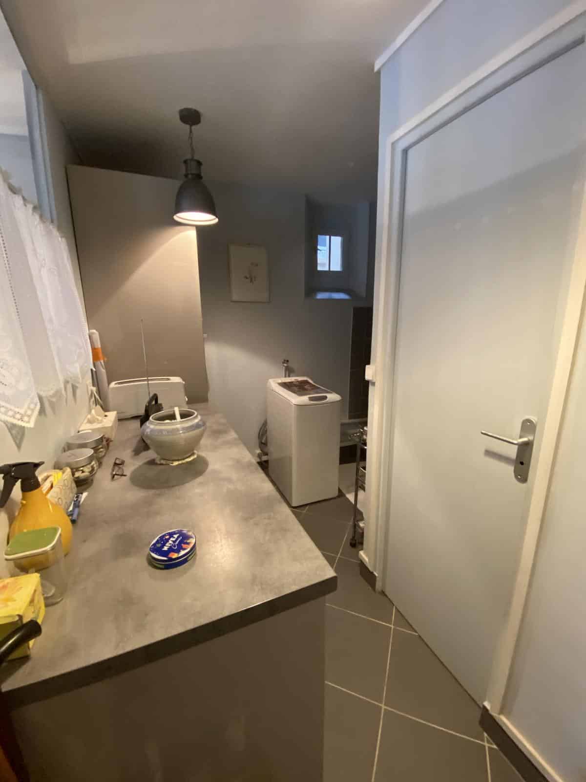 3rd year Arts and Crafts/Rue des Gravilliers: Large studio on