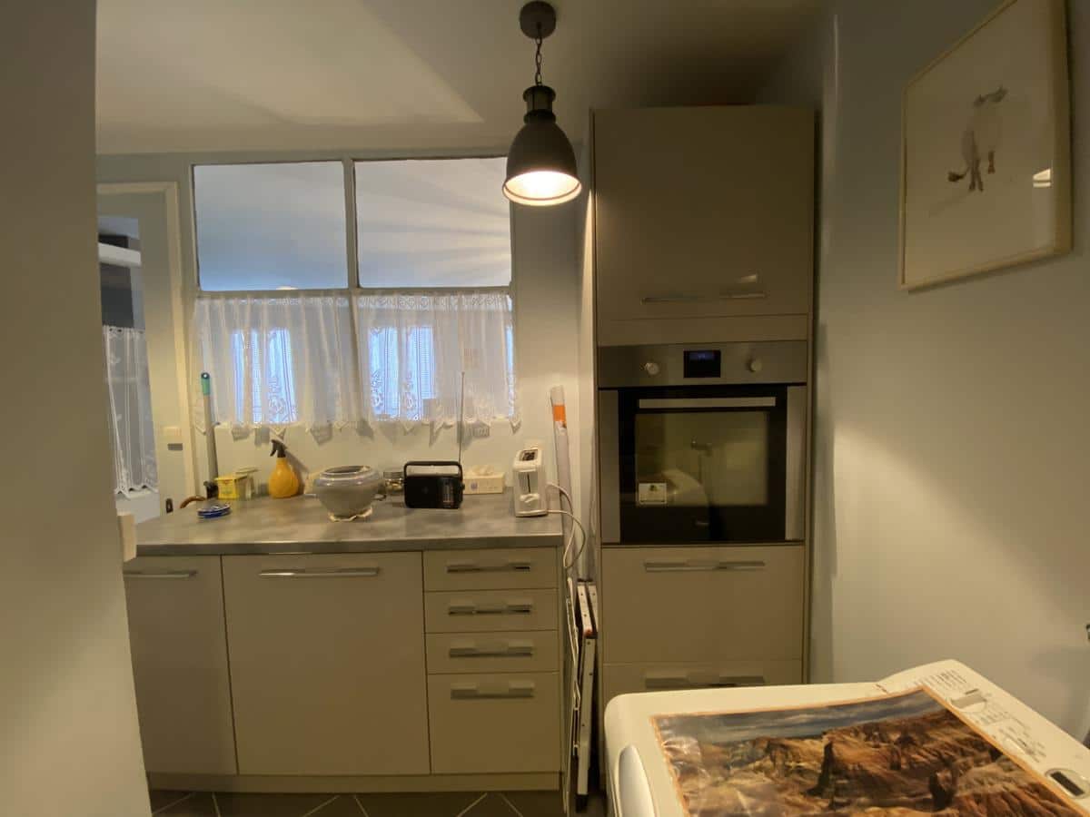 3rd year Arts and Crafts/Rue des Gravilliers: Large studio on